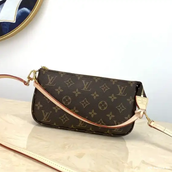 Aaa replica ru ACCESSOIRES Louis Vuitton POCHETTE 0215