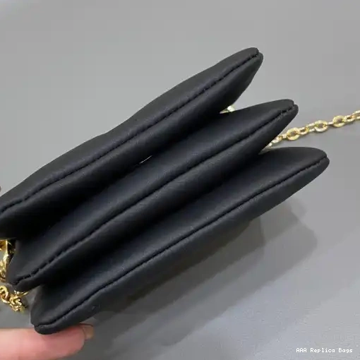 Aaa replica ru Beltbag VUITTON LOUIS Coussin 0213