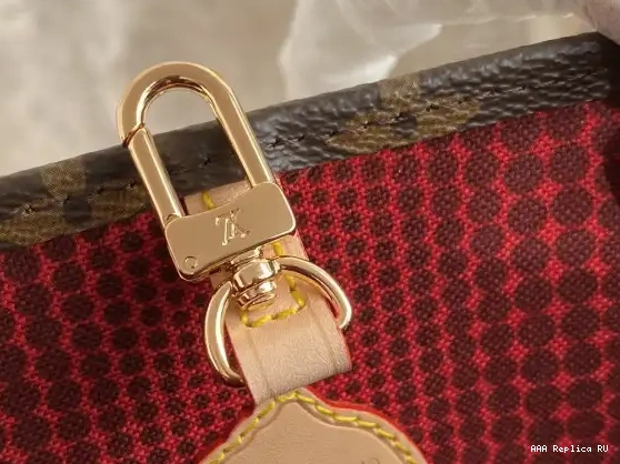 Aaa replica ru VUITTON LOUIS MM X YK ONTHEGO 0215