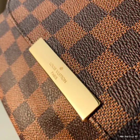 Aaa replica bags Vuitton Louis PM Favorite 0228