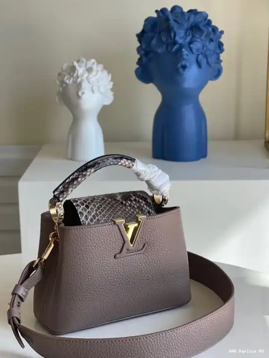 Aaa replica ru CAPUCINES LOUIS VUITTON MINI 0221