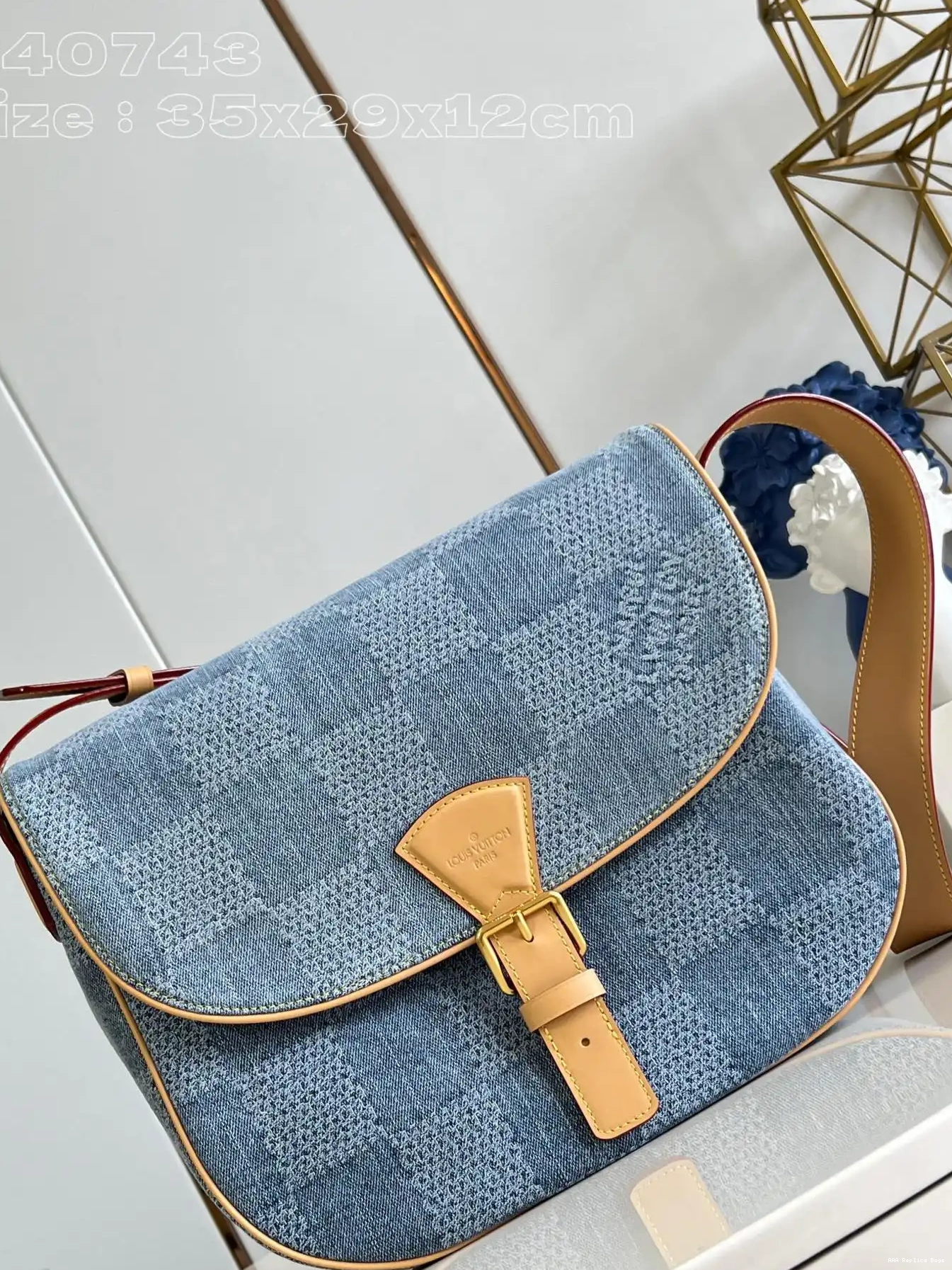 Aaa replica bags Messenger LOUIS VUITTON Montsouris MM 0226