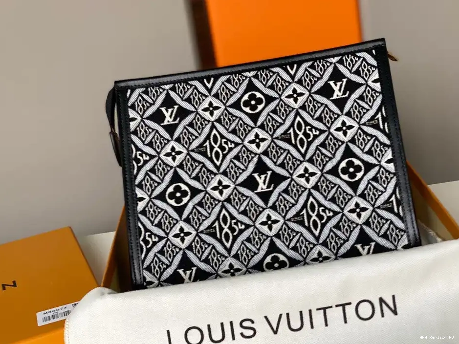 Aaa replica bags 1854 VUITTON LOUIS SINCE POUCH TOILETRY 26 0213