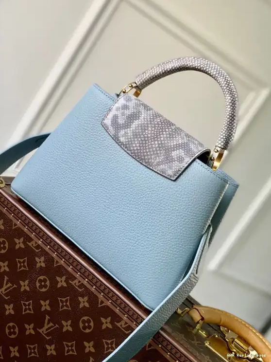 Aaa replica ru VUITTON LOUIS CAPUCINES BB 0214