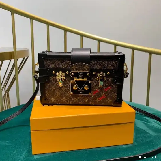 Aaa replica ru VUITTON MALLE LOUIS PETITE 0222