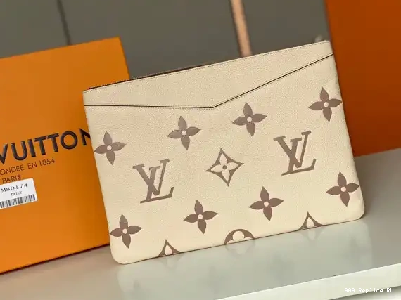 Aaa replica ru LOUIS VUITTON POUCH DAILY 0222