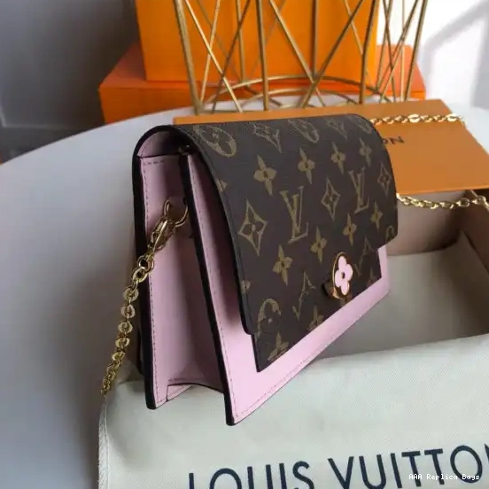 Aaa replica ru CHAIN FLORE VUITTON LOUIS WALLET 0214