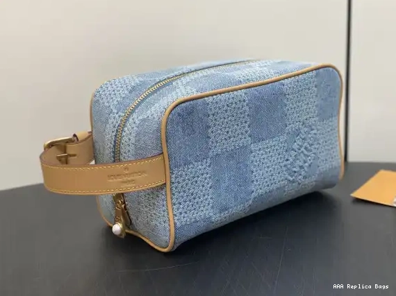 Aaa replica bags LOCKER bag-23*13*12CM DOPP KIT LOUIS VUITTON 0219