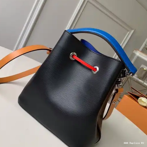 Aaa replica ru Vuitton NEO Louis NOE 0215