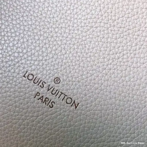 Aaa replica ru Vuitton Bag Haumea Louis 0224